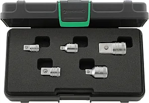 Set of adaptors